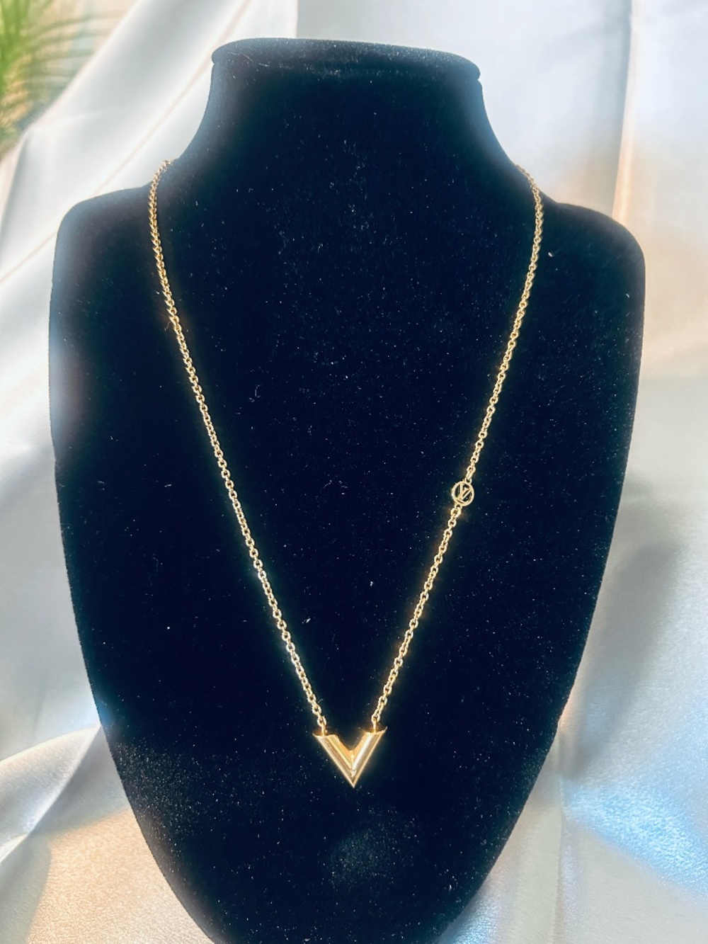 LV gold necklace